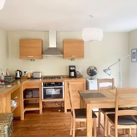Delightful Ely House Bright And Warm With Cathedral View Lägenhet Exteriör bild