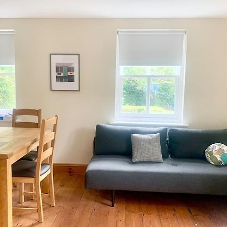Delightful Ely House Bright And Warm With Cathedral View Lägenhet Exteriör bild