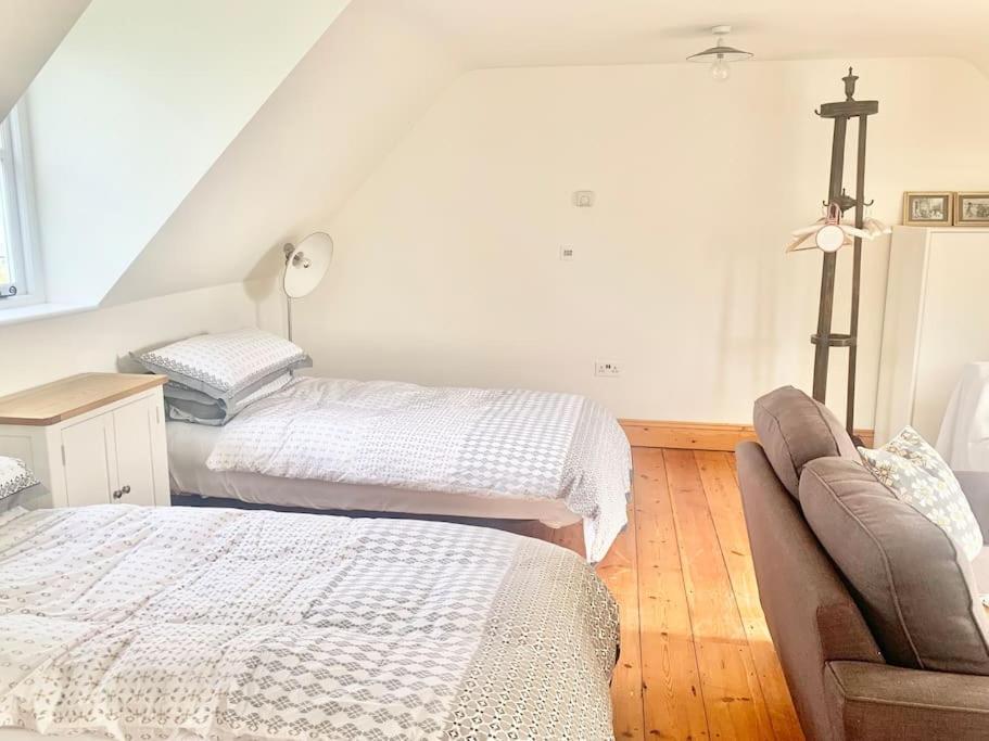 Delightful Ely House Bright And Warm With Cathedral View Lägenhet Exteriör bild